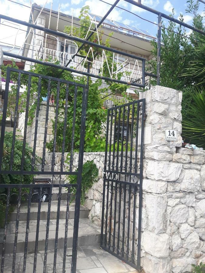 Noor Apartment And Room Hvar Town Exterior foto